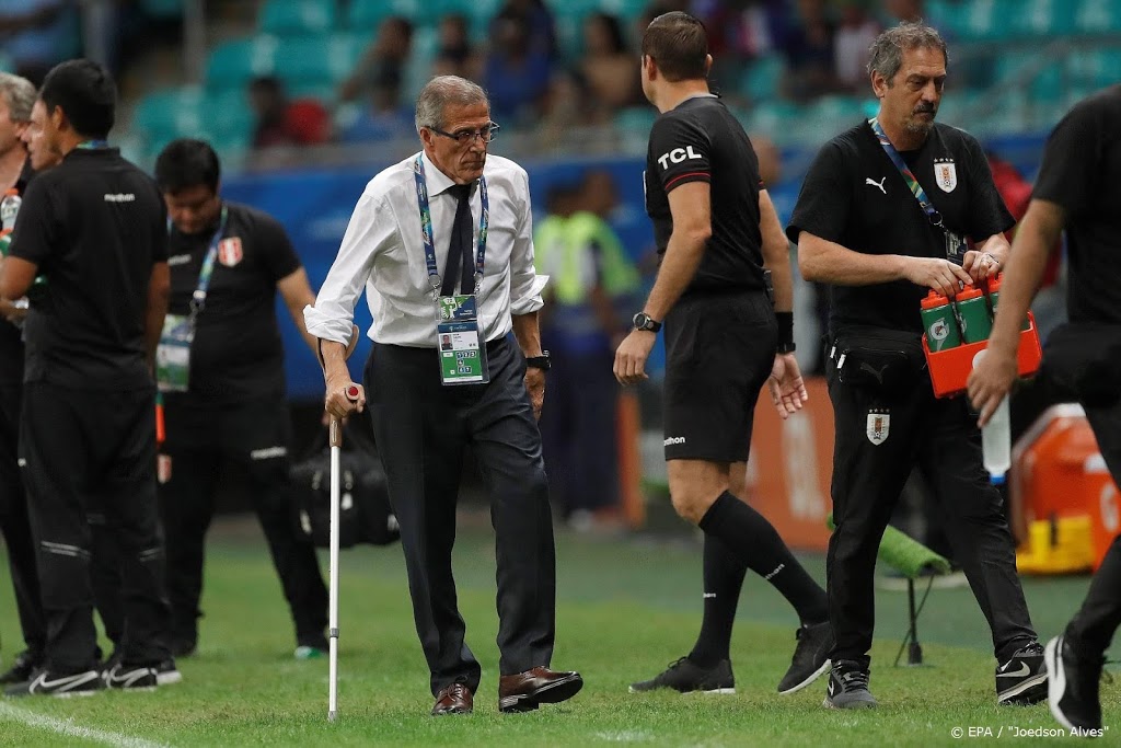 Voetbalbond Uruguay zet Tabárez aan de kant