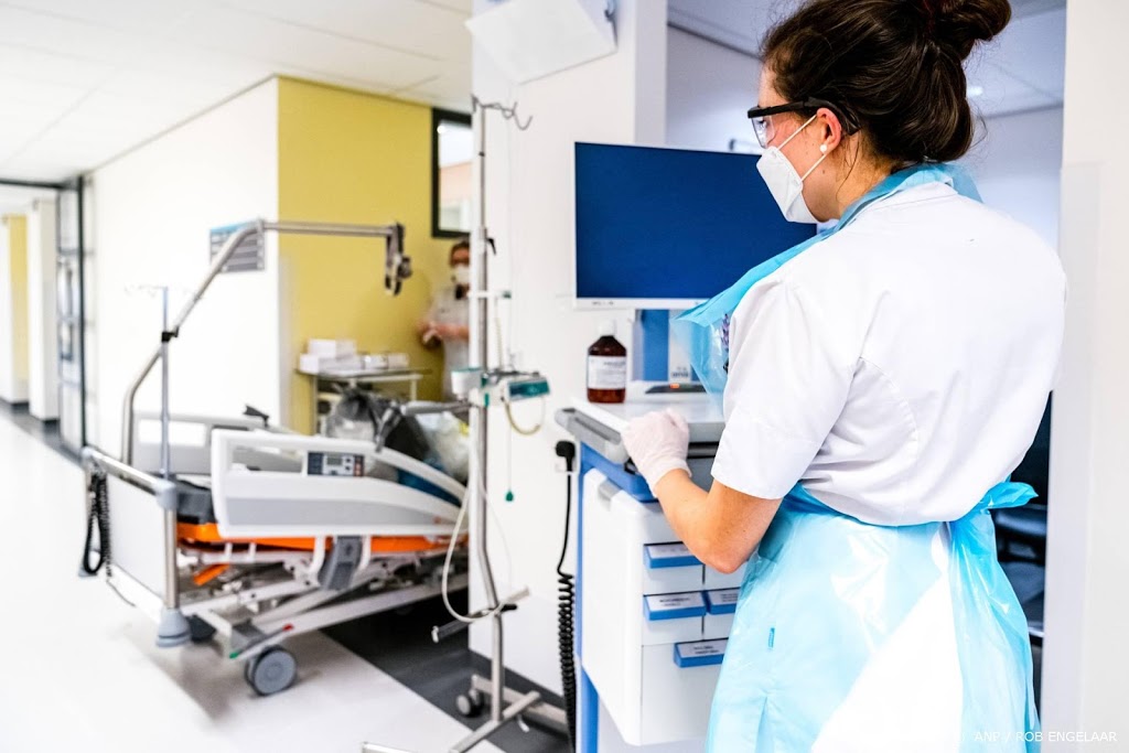 Opnieuw meer coronapatiënten opgenomen in ziekenhuizen