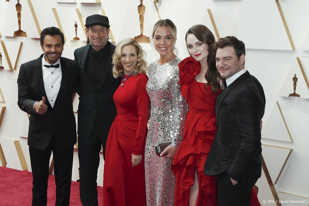 Oscars 2022: CODA wint beste film, Will Smith slaat Chris Rock