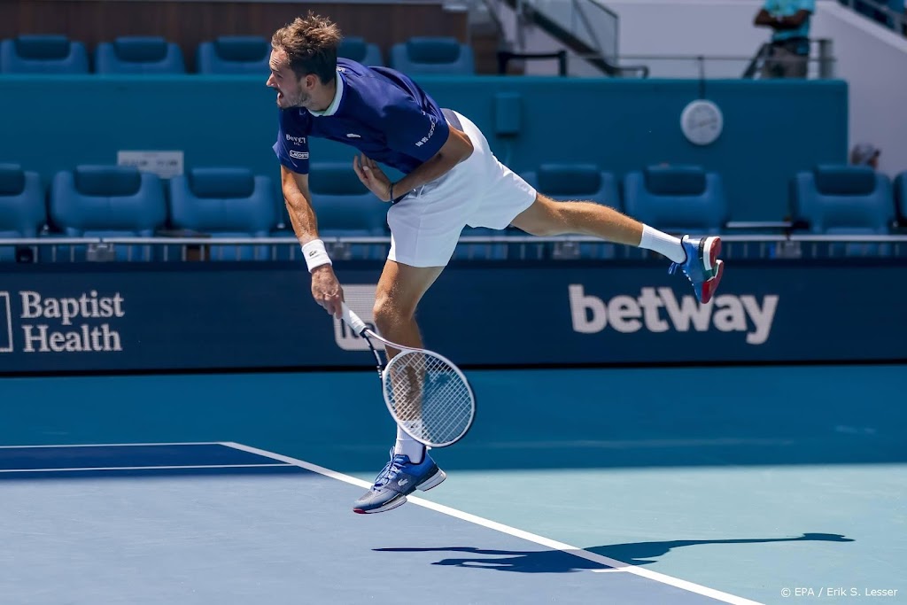 Medvedev naar laatste zestien op tennistoernooi Miami 