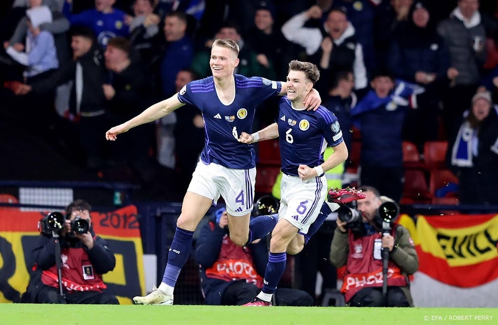 Schotland verrast Spanje in EK-kwalificatie door goals McTominay