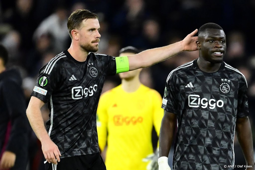 Ajax mist Henderson, Brobbey, Berghuis, Kaplan en Sutalo in Zwolle