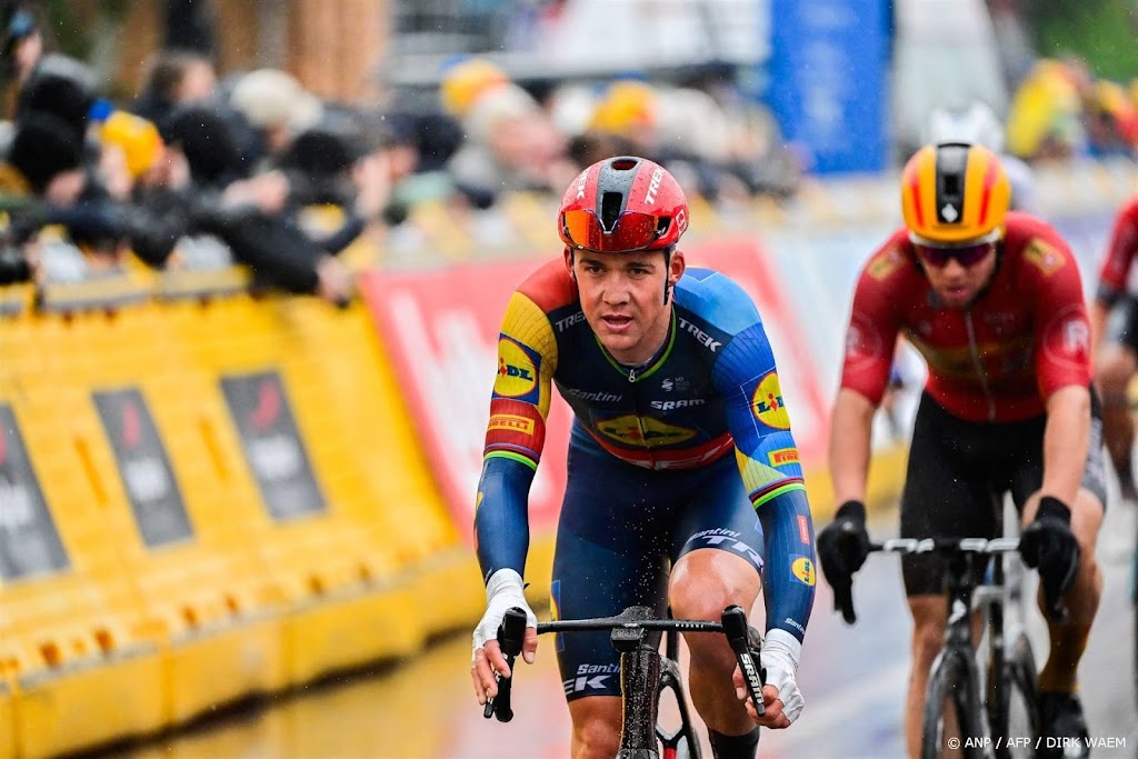 Pedersen lijkt na val te kunnen starten in Ronde van Vlaanderen