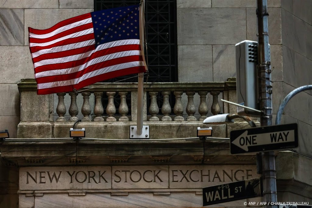 Wall Street opent met kleine uitslagen na sterk eerste kwartaal