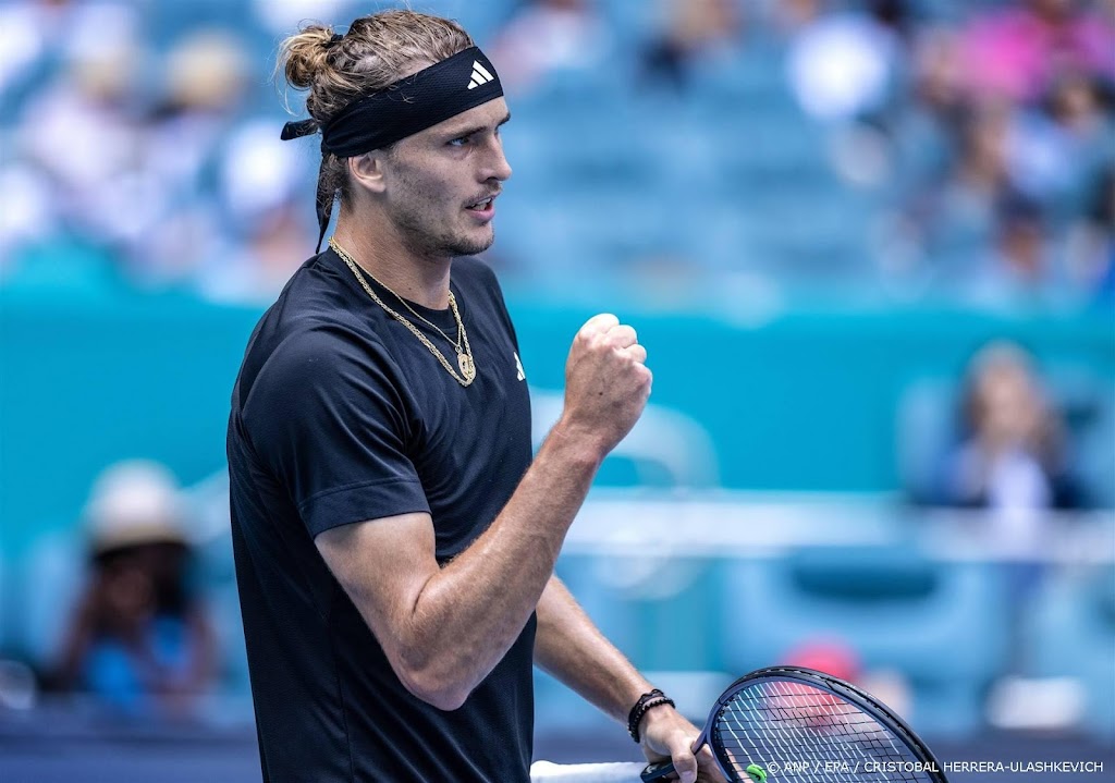 Zverev bereikt laatste vier bij masterstoernooi Miami