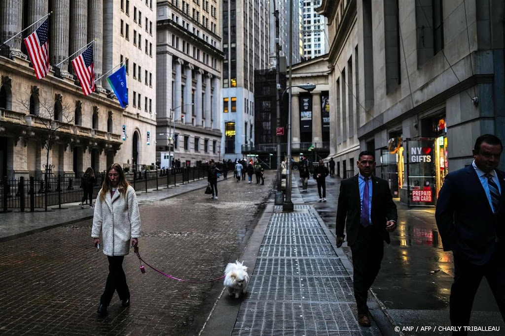Wall Street begint met kleine koersuitslagen aan lang paasweekend