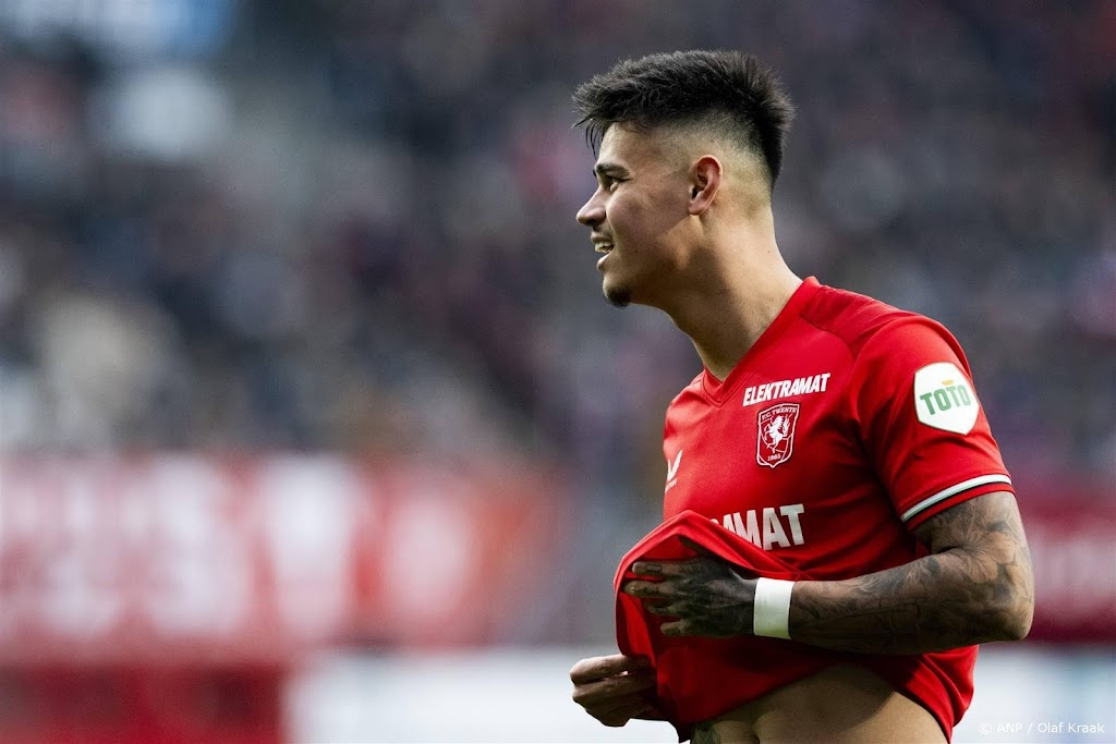 Twente-verdediger Hilgers nog onzeker voor derby tegen Heracles