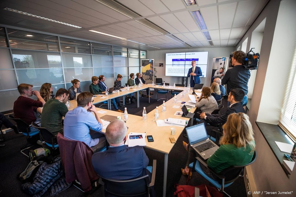 'Positie jongeren op arbeidsmarkt verslechtert door coronacrisis'