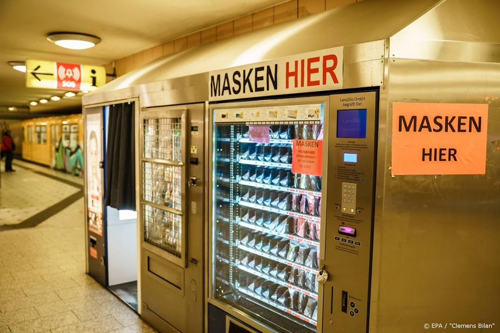 Duitse artsen protesteren naakt tegen tekorten