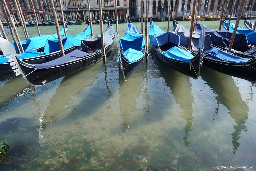 Venetië roept toeristen op weer te komen