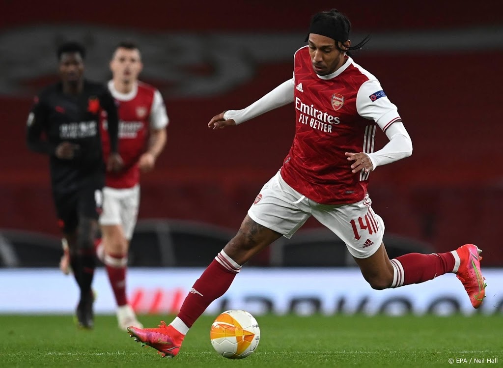 Arsenal-trainer Arteta hoopt op Aubameyang en Lacazette 