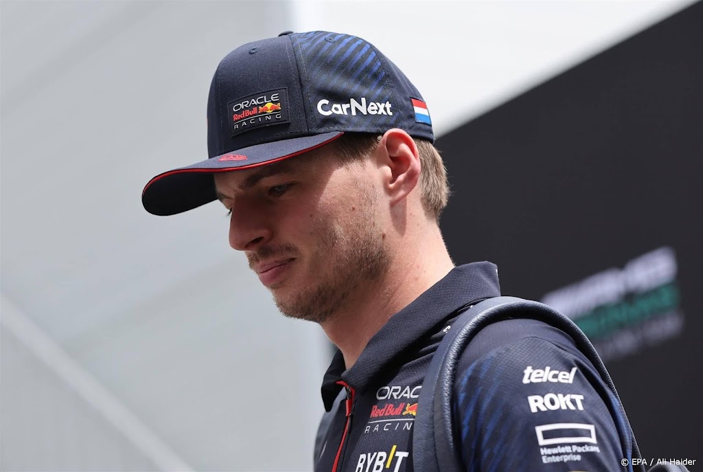 Verstappen snelste in vrije training Azerbeidzjan, De Vries zesde