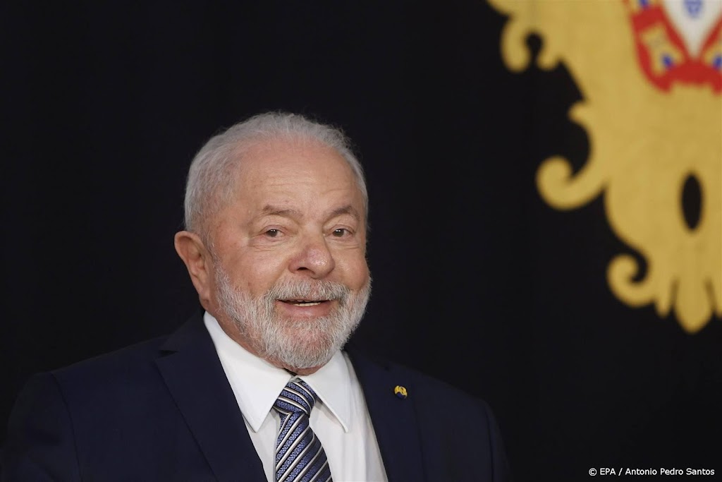 Lula geeft zes inheemse reservaten exclusief gebruik grondstoffen