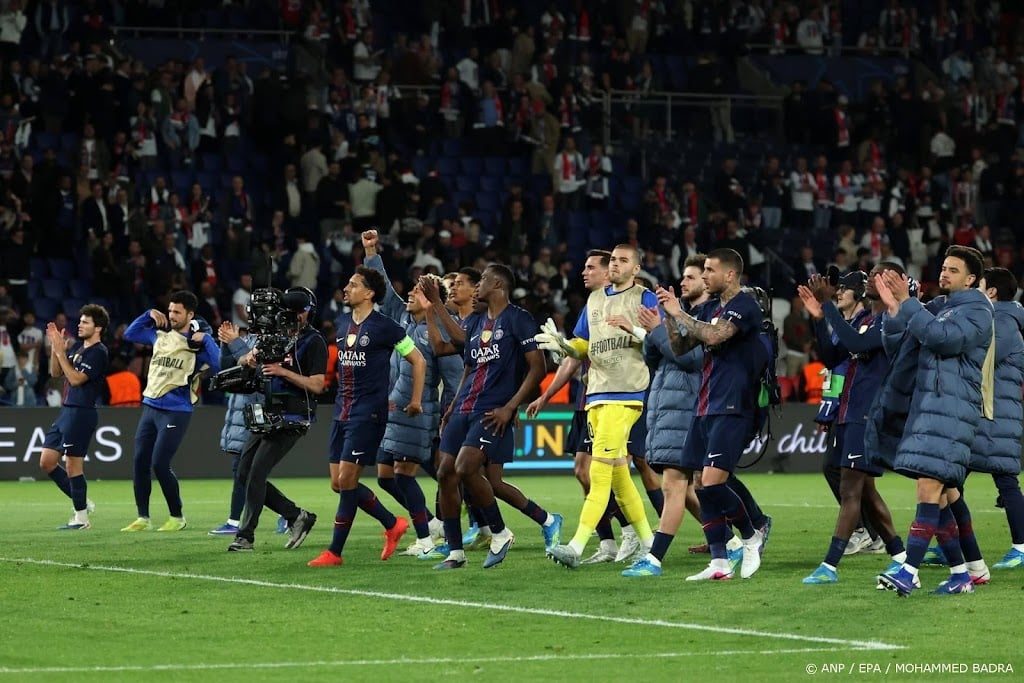 PSG klopt Bayern München in spectaculaire halve finale met 5-4
