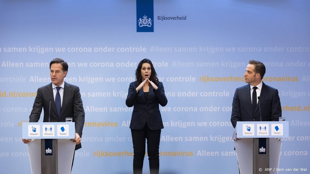 Kabinet besluit hoe de coronaregels versneld te versoepelen