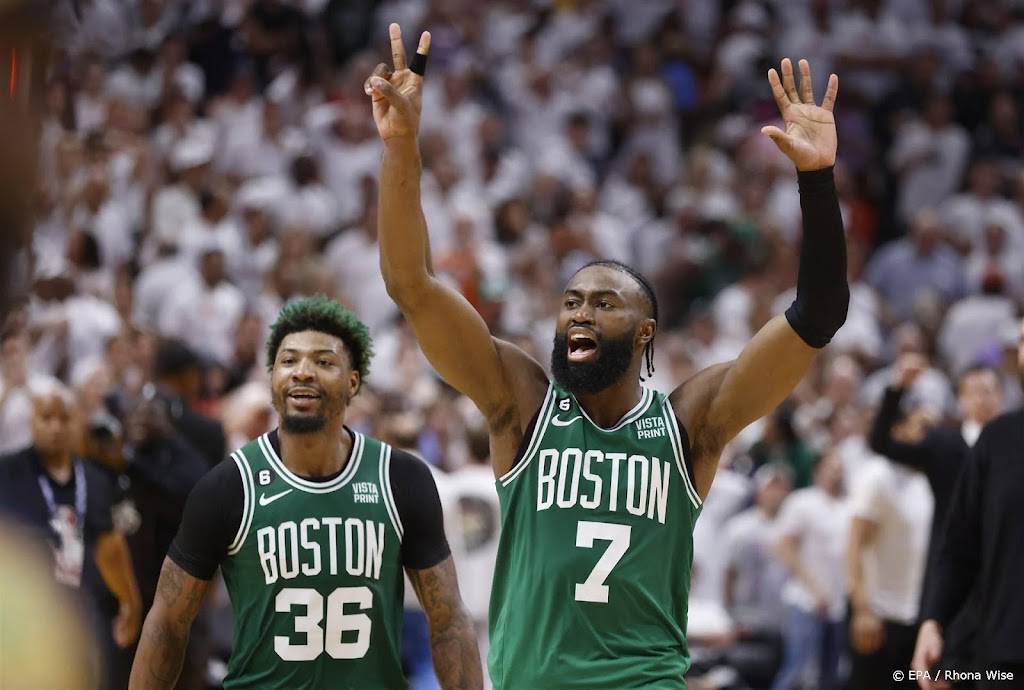 Basketballers Boston Celtics dwingen zevende duel af in play-offs