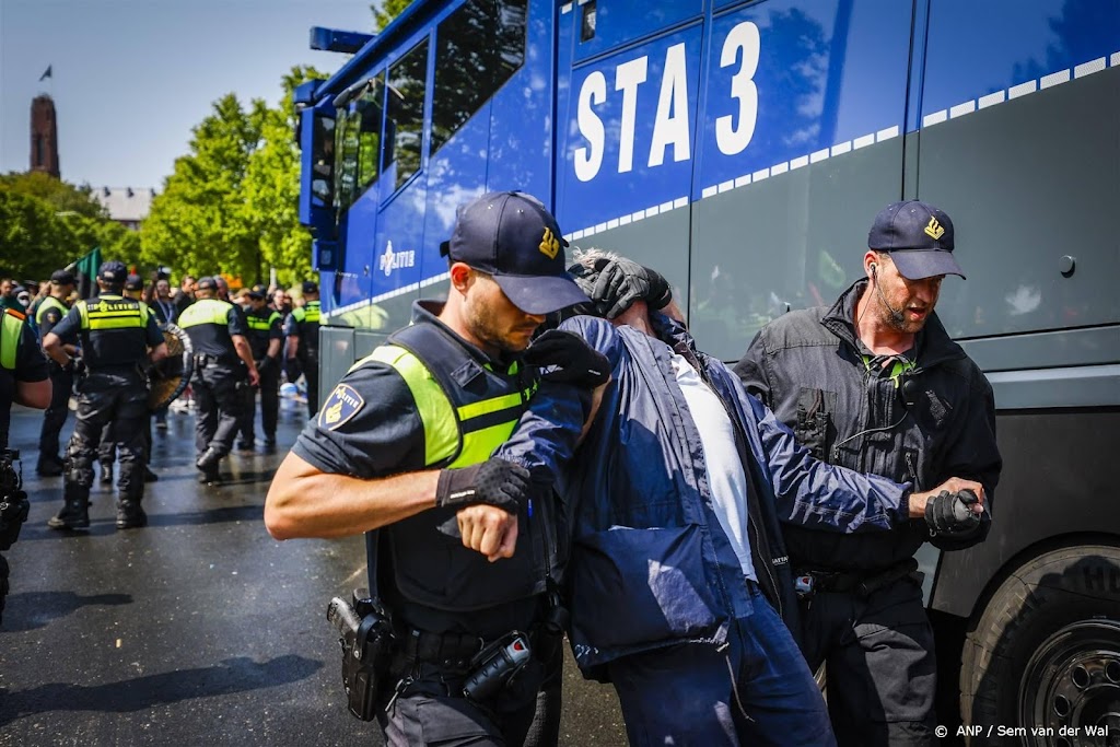 Nog één op A12 opgepakte klimaatactivist vast, rest weer vrij