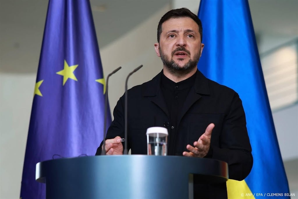 Zelensky dringt aan op uitnodiging voor NAVO-top in Nederland