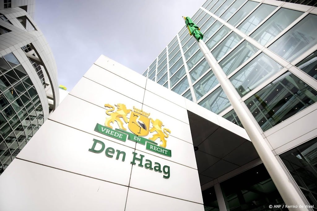 Stadhuis Den Haag ontruimd om verdachte situatie 