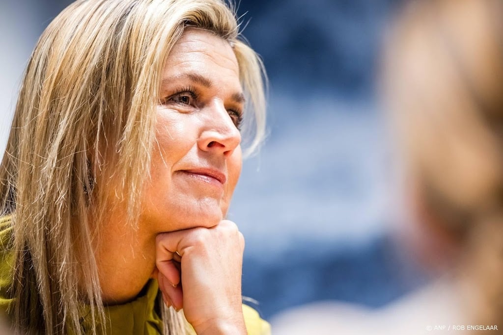 Máxima dankbaar voor onderzoek naar koloniale items in collectie