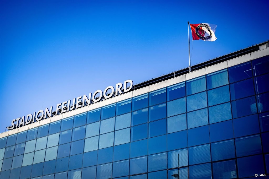 Feyenoord vindt in Van der Knaap commercieel directeur 