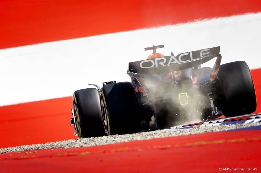 Verstappen zaterdag vanaf pole bij sprintrace in Oostenrijk