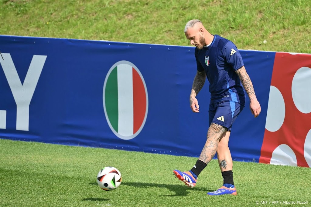 Blessure Dimarco vergroot defensieve zorgen Italië op EK voetbal