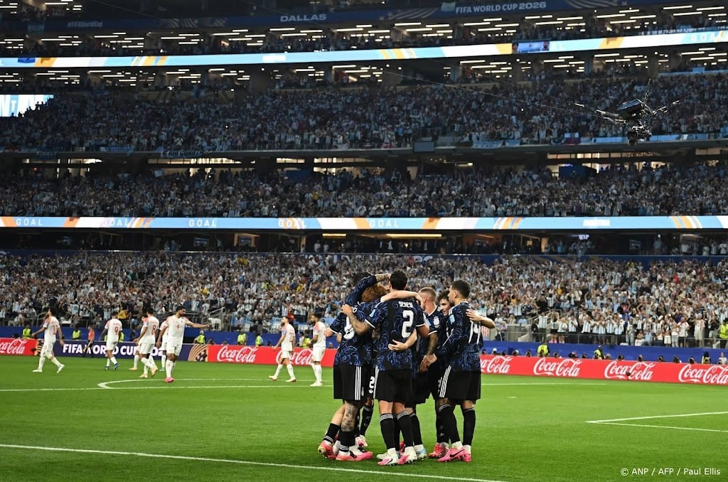 Argentinië wint groep en treft Kaapverdië in zestiende finales WK