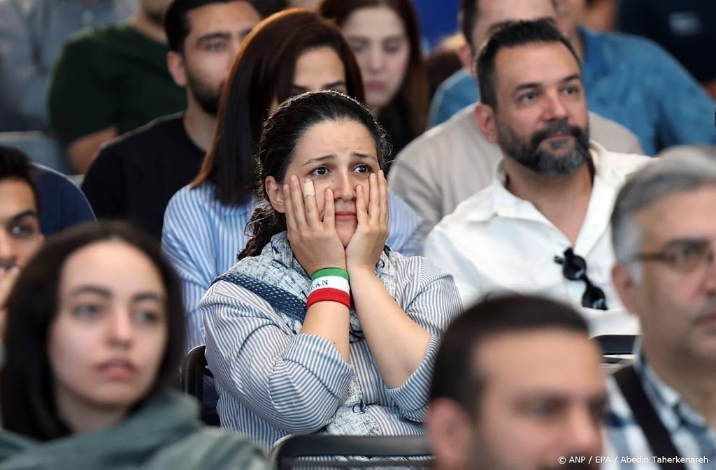 Iran niet als nummer 3 naar laatste 32 van WK, Algerije wel