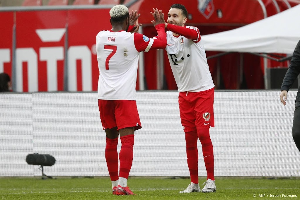 FC Utrecht verslaat Leverkusen in duel van 135 minuten met 5-1