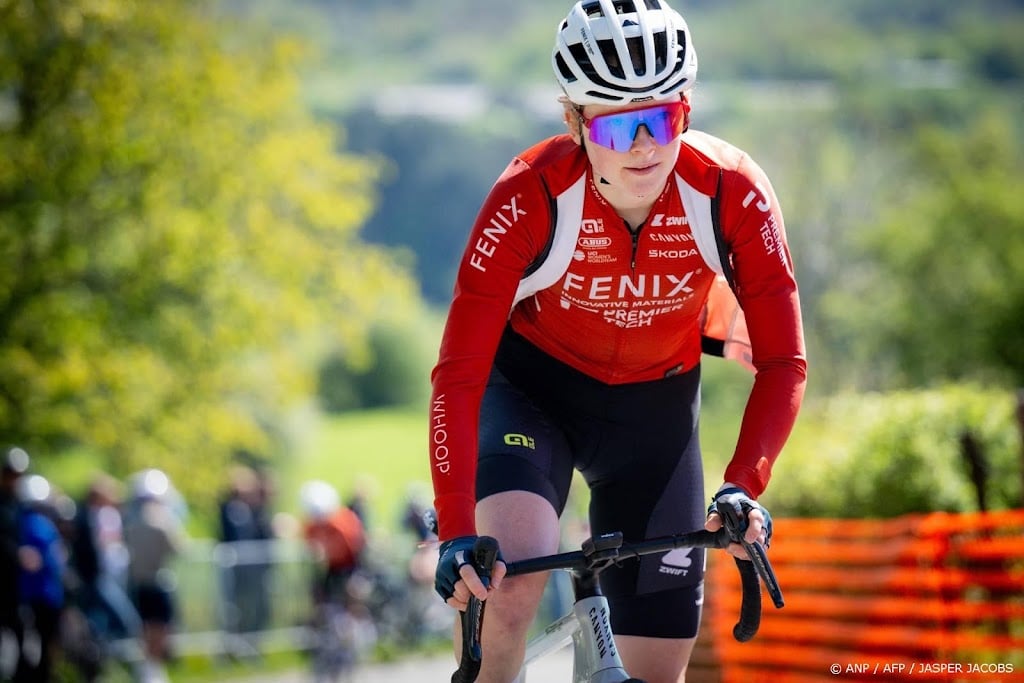 Pieterse kopvrouw Fenix - Premier Tech in Tour de France Femmes
