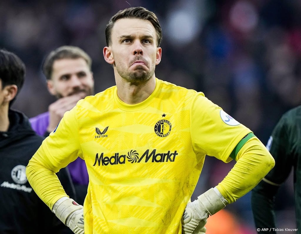 Oud-Feyenoorder Wellenreuther meteen geblesseerd bij Wolfsburg