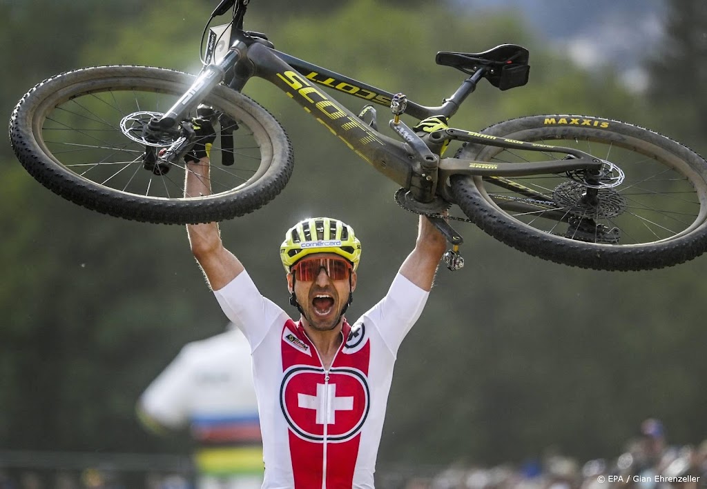 Negende goud Zwitser Schurter op WK mountainbike, Vader tiende