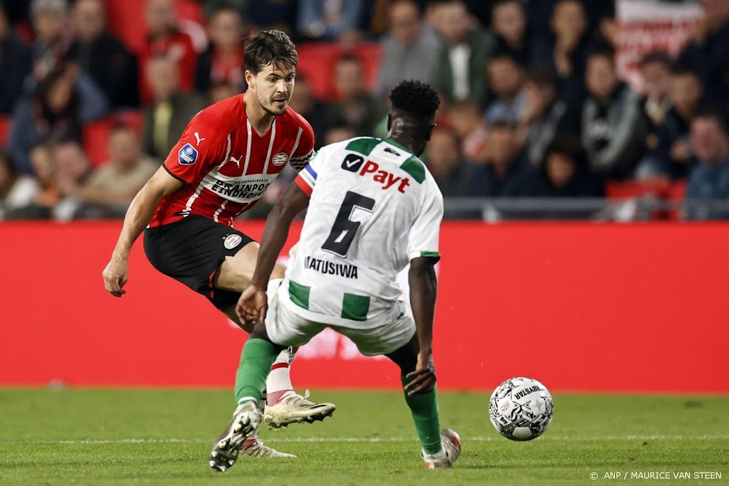 PSV-aanvoerder Van Ginkel: doelpunten onnodig weggegeven