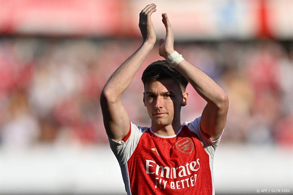 Real Sociedad huurt linksback Tierney van Arsenal