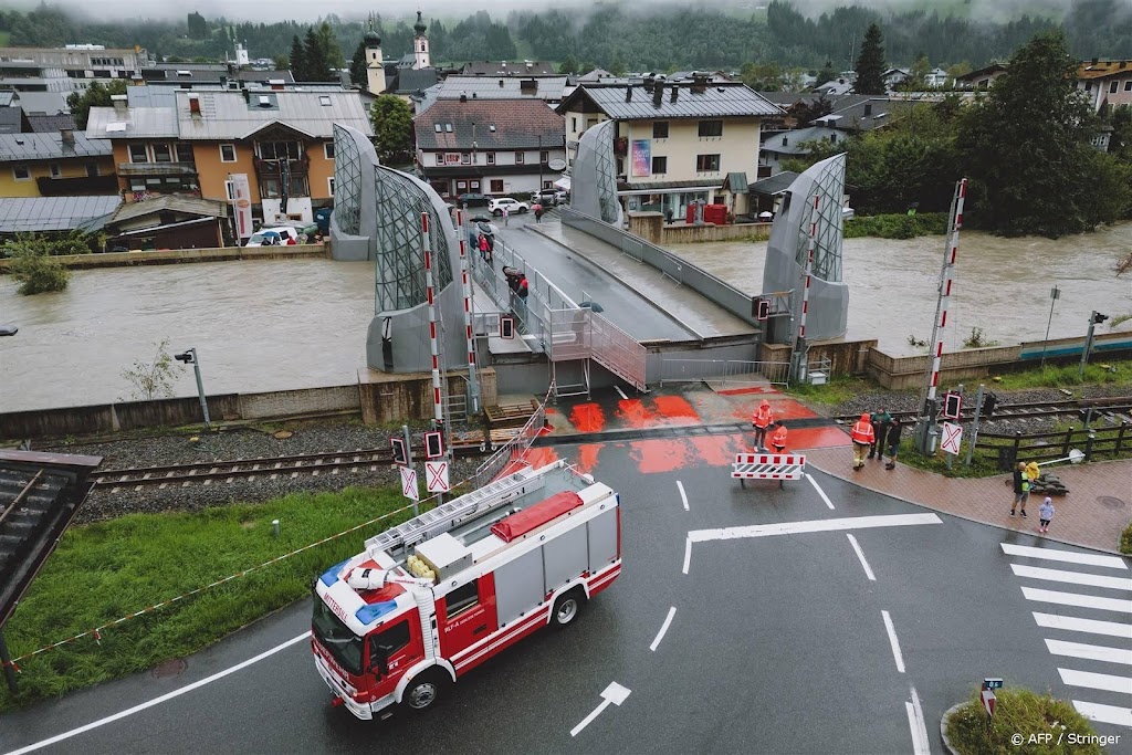 Overlast door overstromingen in Oostenrijk en Zwitserland