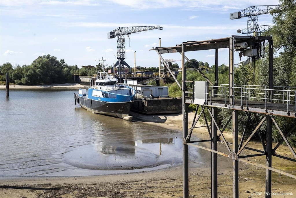 Dalend waterpeil Rijn beperkt lading binnenvaartschepen