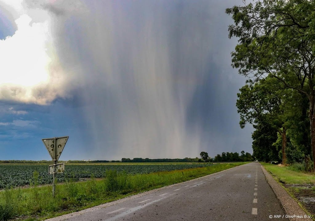 Code geel in hele land om onweersbuien met hagel