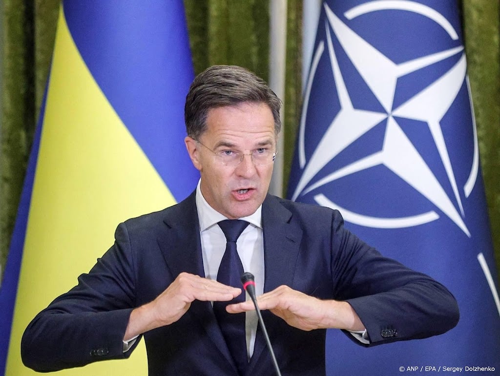 NAVO-chef Rutte sprak EU-kopstukken na aanval op ambassade Kyiv