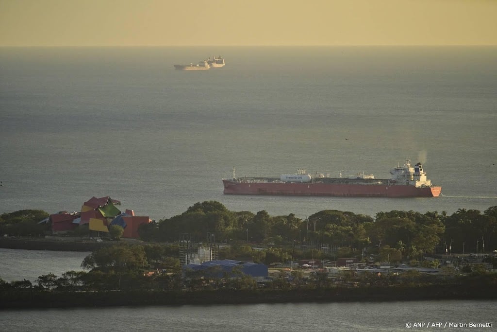 Tanker betaalt recordbedrag om door Panamakanaal te varen