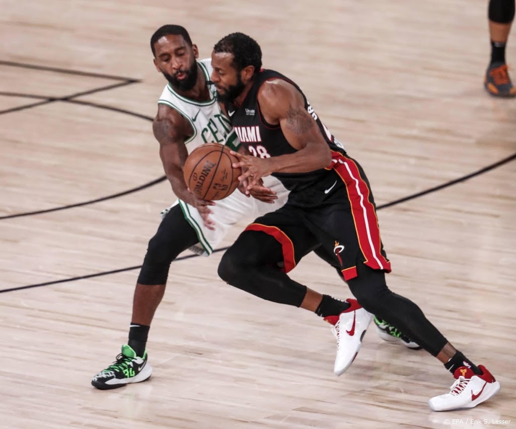 Miami Heat wint zesde duel en plaatst zich voor NBA Finals