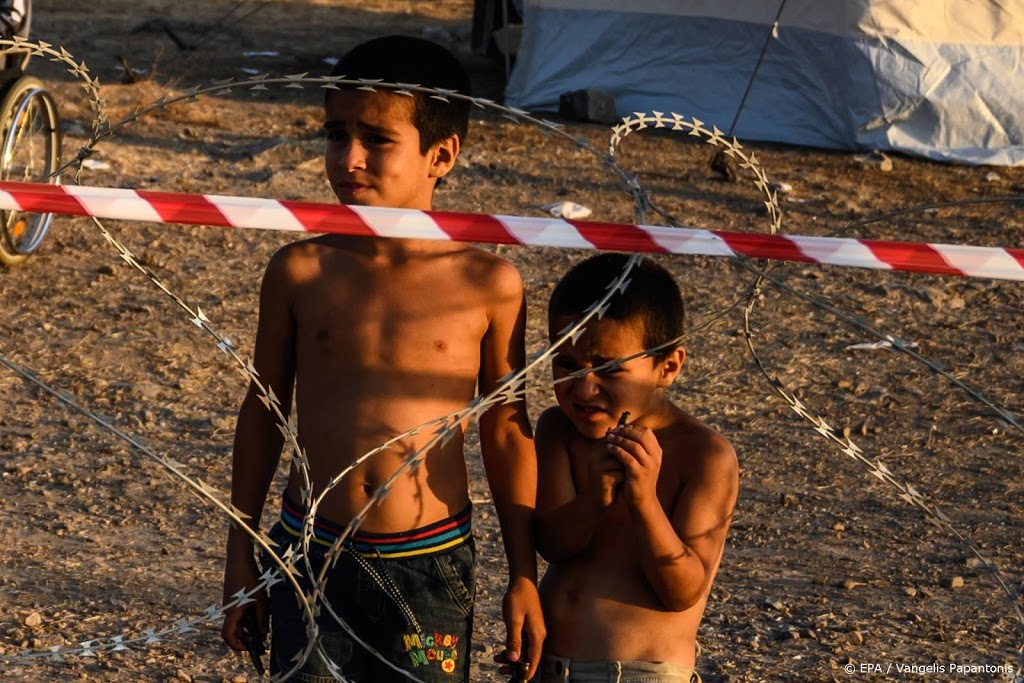 Honderden vluchtelingen uit Moria naar Griekse vasteland