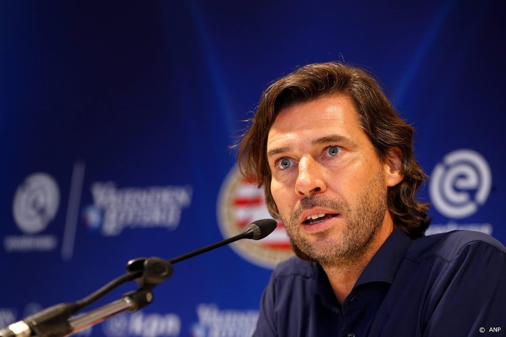 Technisch manager PSV sluit nieuwe aankopen niet uit 
