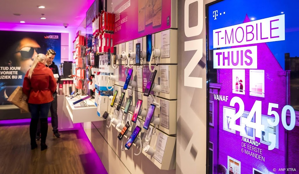 T-Mobile eist via rechter uitstel voor uitzetten koperlijnen KPN