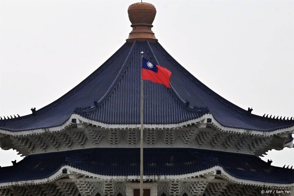 Taiwan presenteert eigen type onderzeeër