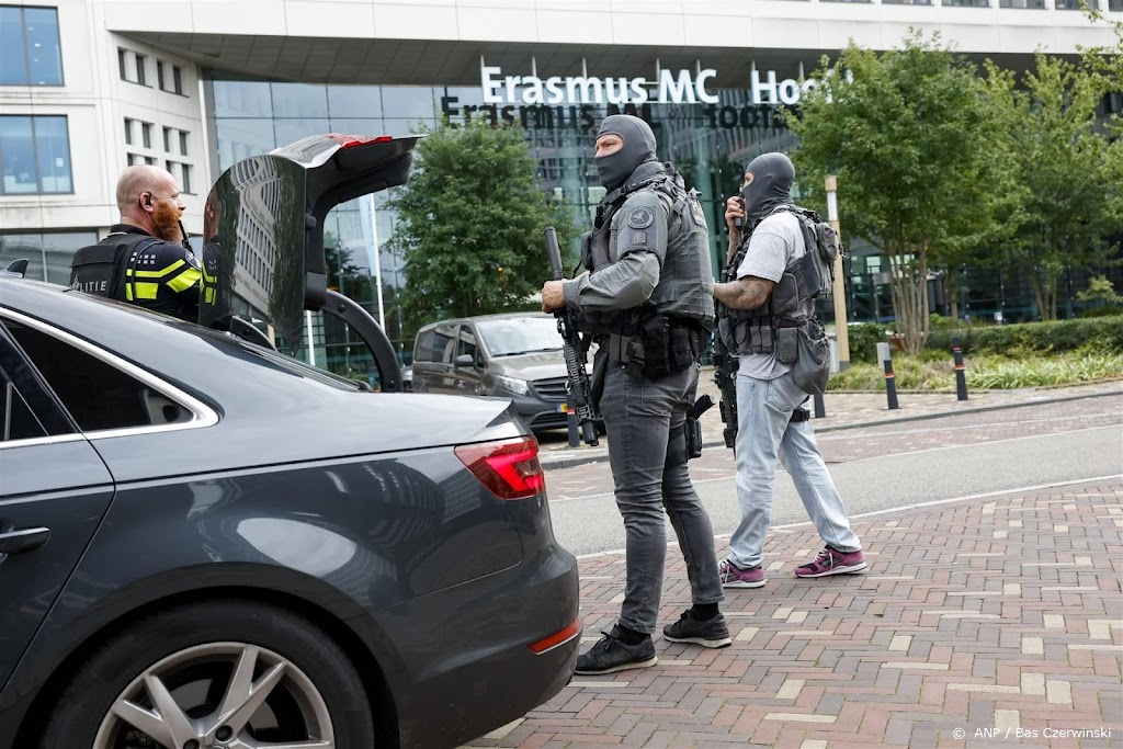 Rotterdamse metro stopt niet op station bij Erasmus MC