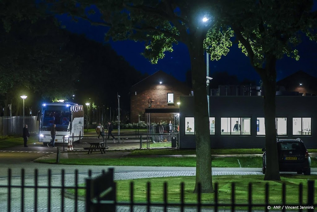 COA: onzeker of er voor iedereen slaapplek is in Ter Apel