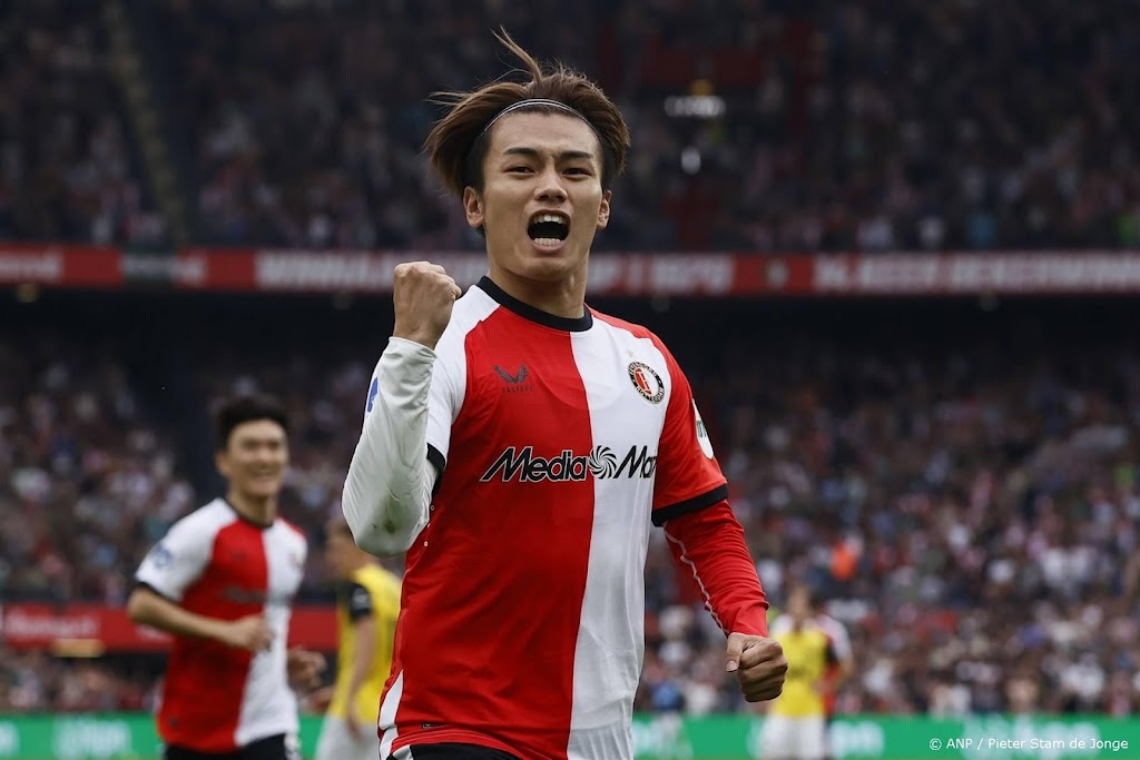 Feyenoord start met aanvaller Ueda tegen NEC 