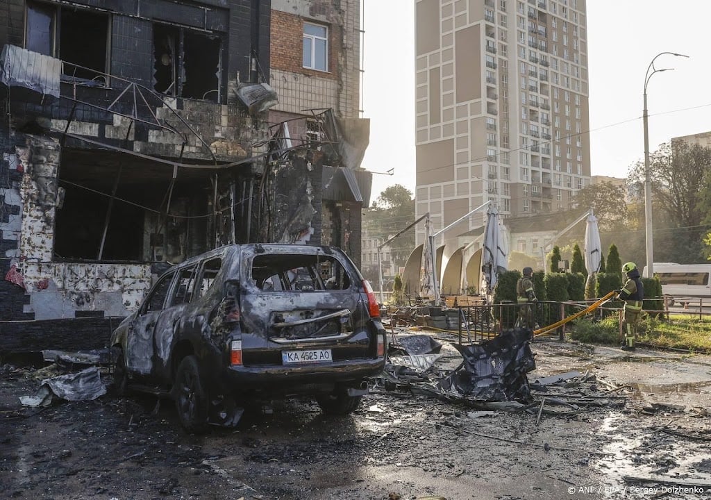Branden in Kyiv na aanvallen, Academie van Wetenschappen geraakt