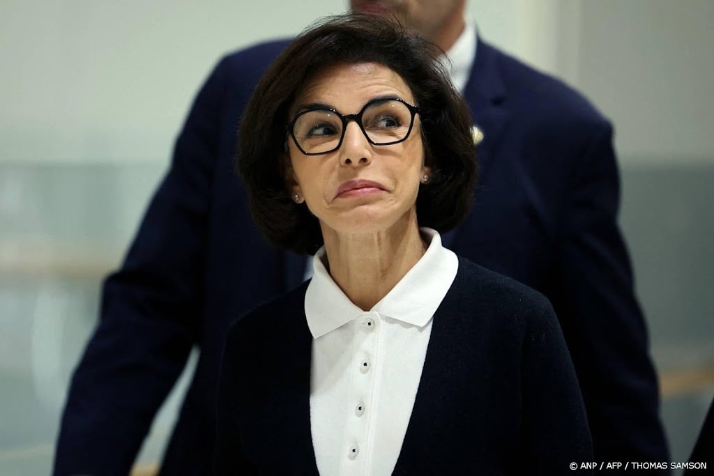 Aanklagers eisen enkelband voor Franse oud-minister om corruptie